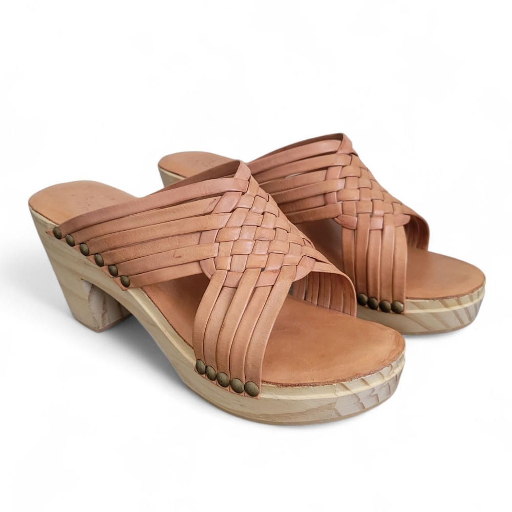 Beek Sparrow Genuine Leather Wooden Clogs  Size 9